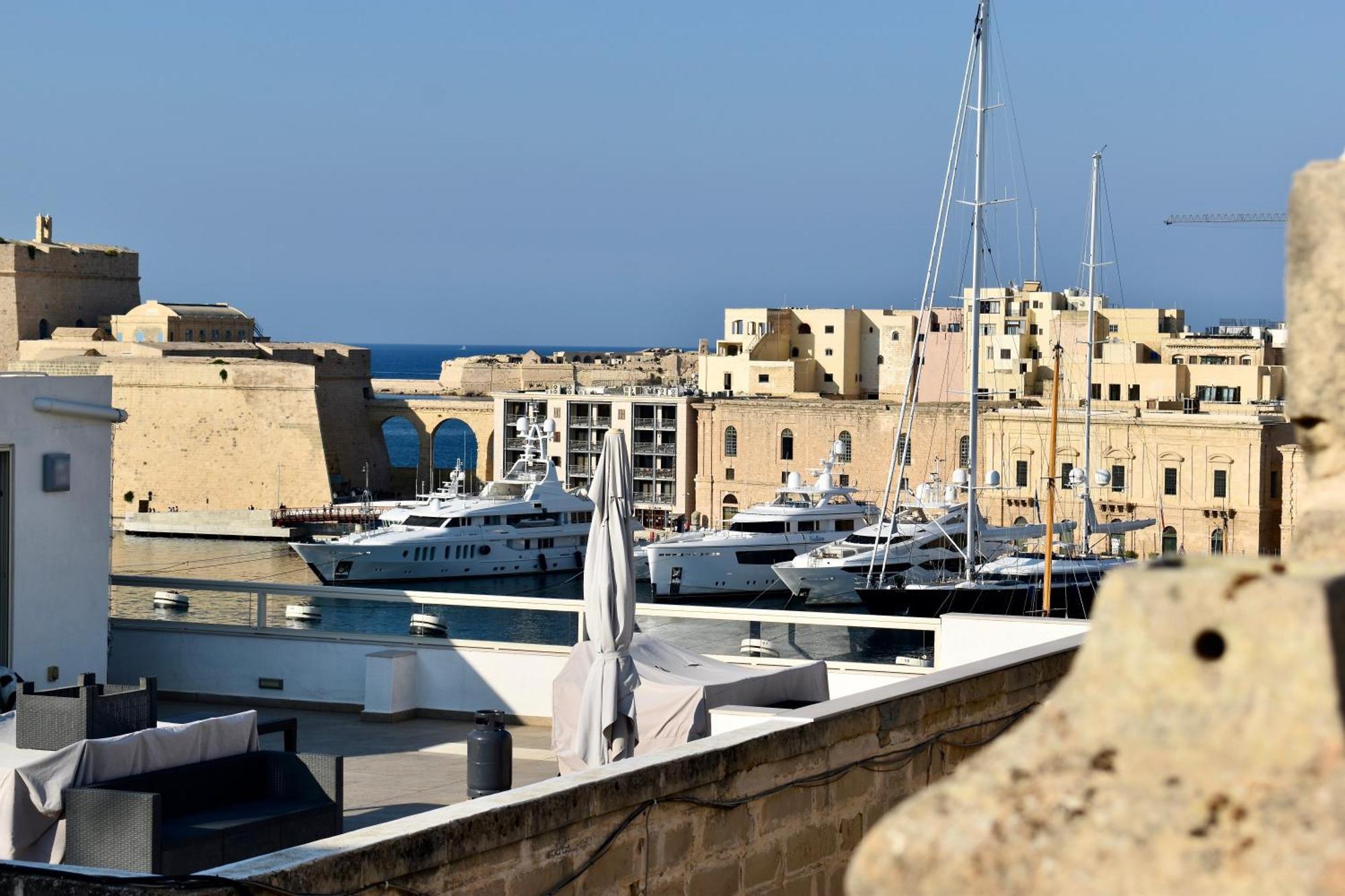Grand Arcanum Apartment 2 - Comfortable And Elegant Senglea Bagian luar foto