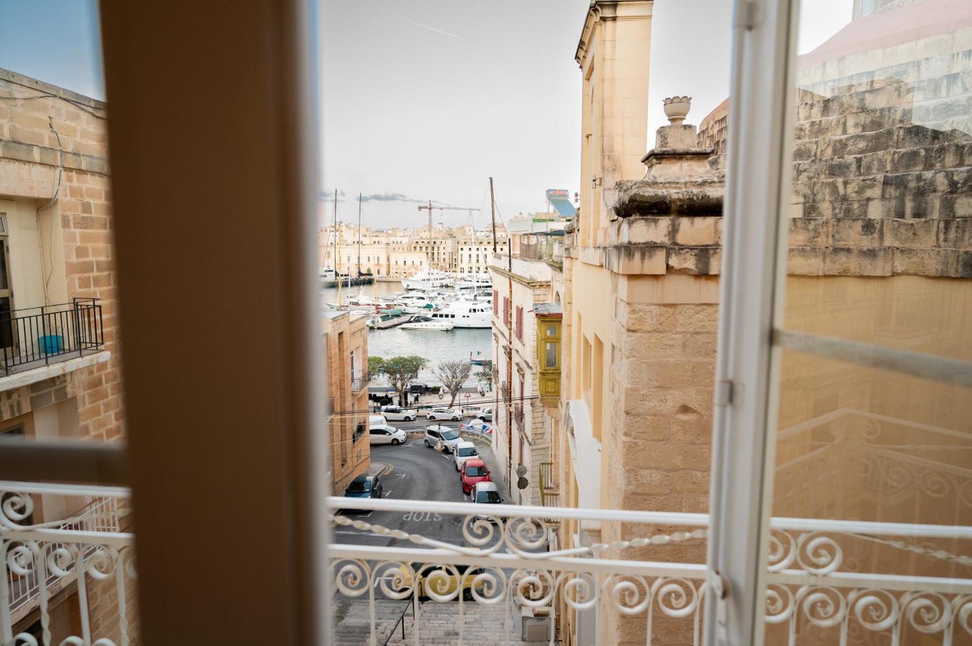 Grand Arcanum Apartment 2 - Comfortable And Elegant Senglea Bagian luar foto
