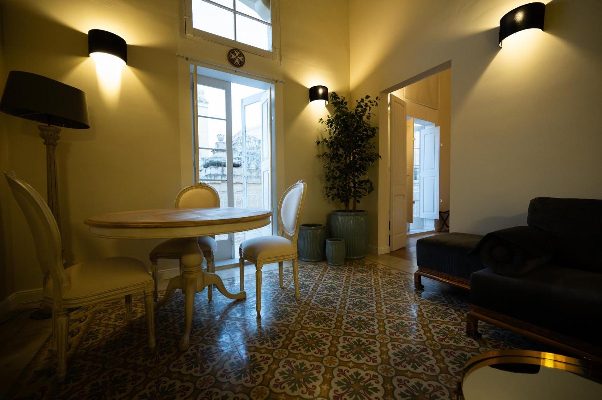Grand Arcanum Apartment 2 - Comfortable And Elegant Senglea Bagian luar foto