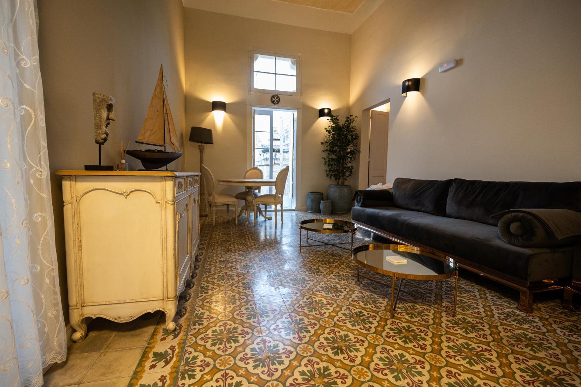 Grand Arcanum Apartment 2 - Comfortable And Elegant Senglea Bagian luar foto